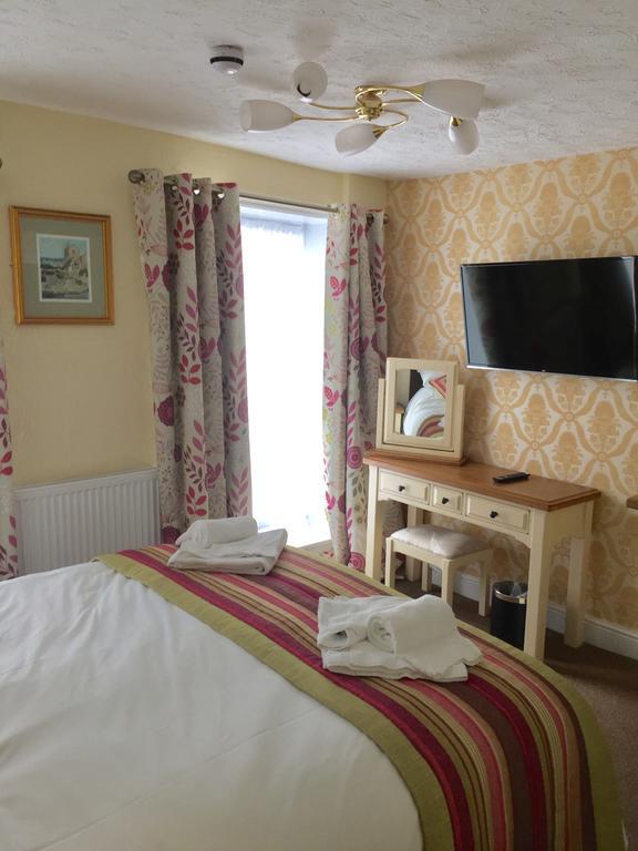 The Talbot Hotel Cleobury Mortimer エクステリア 写真