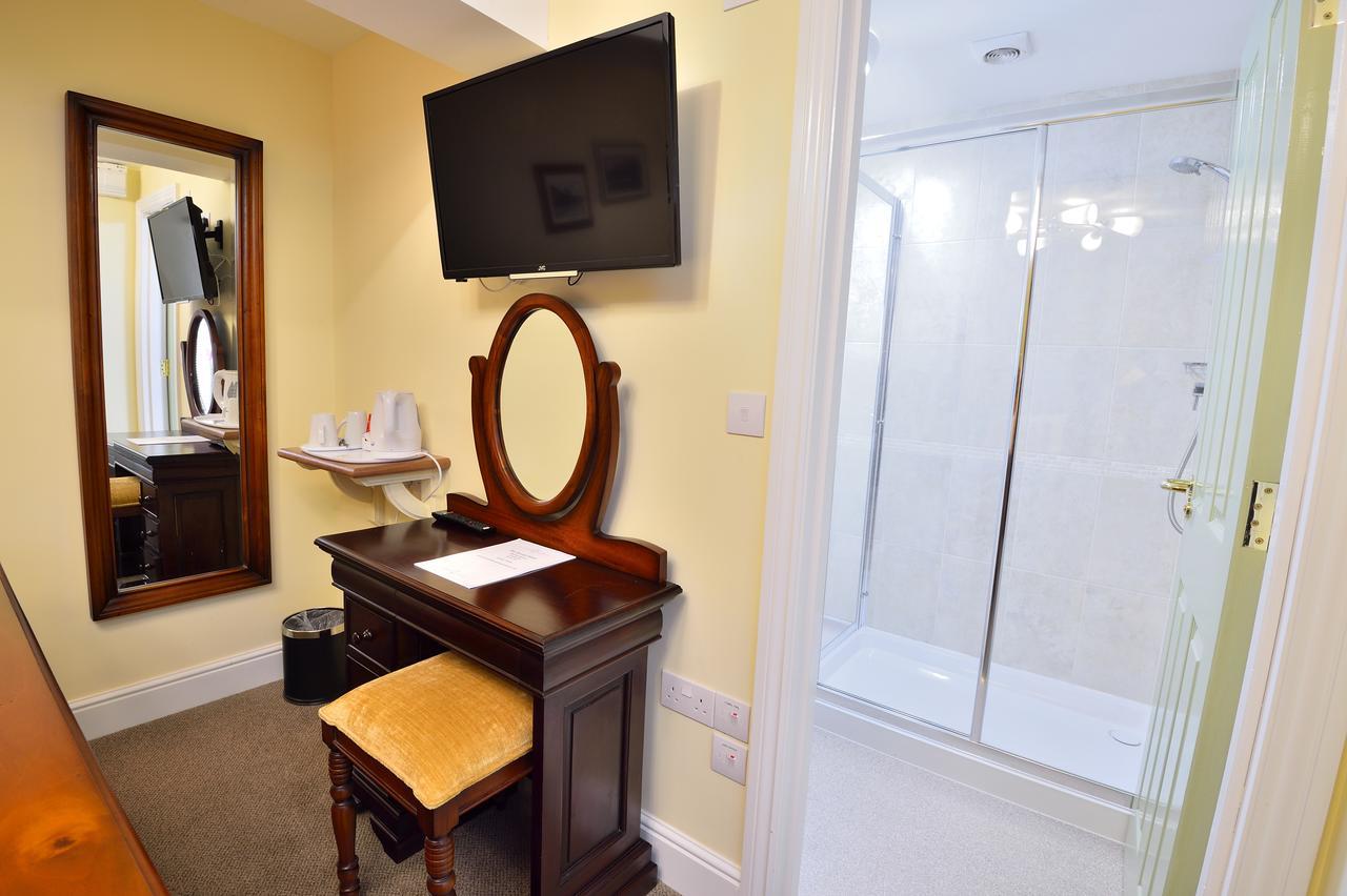 The Talbot Hotel Cleobury Mortimer エクステリア 写真