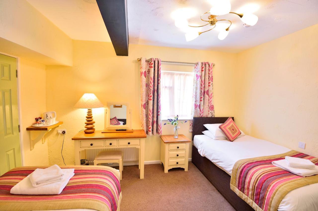 The Talbot Hotel Cleobury Mortimer エクステリア 写真