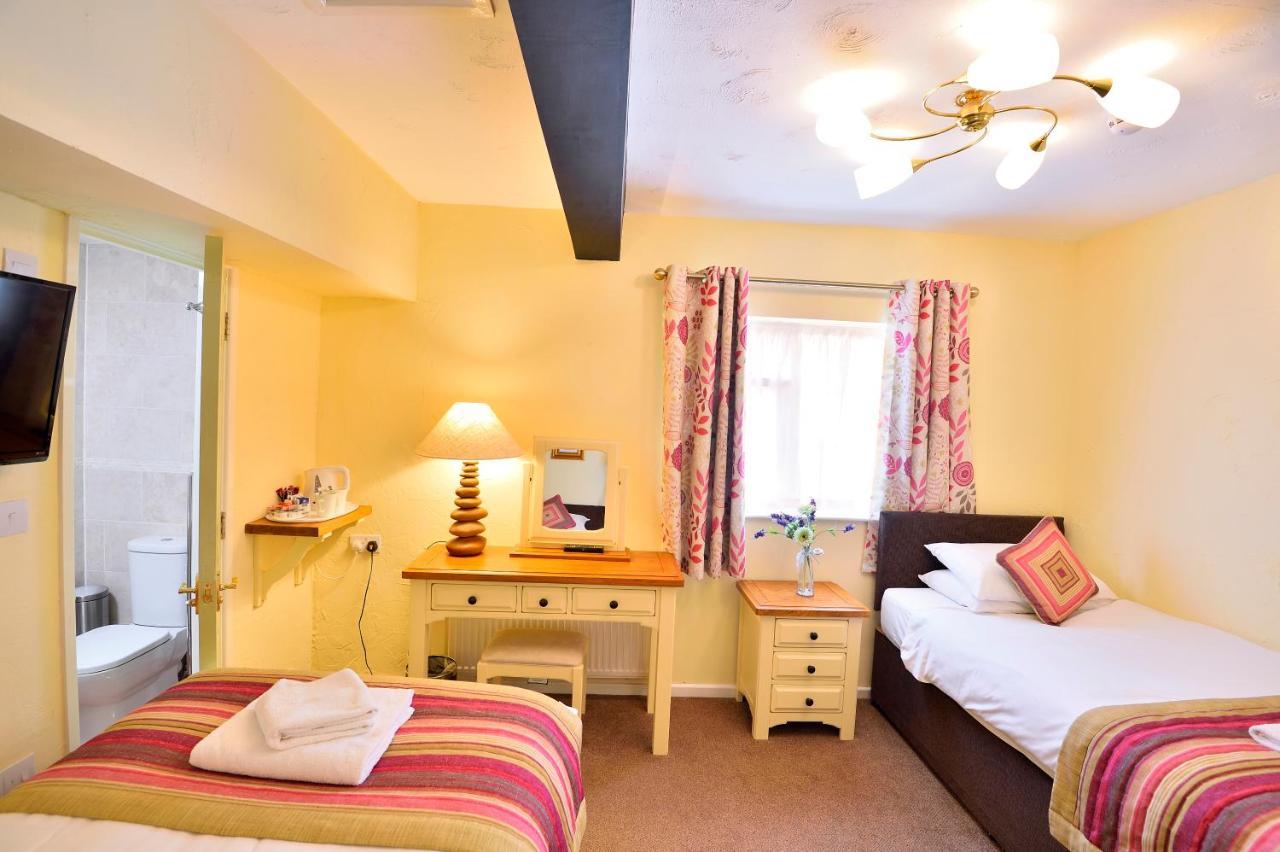 The Talbot Hotel Cleobury Mortimer エクステリア 写真